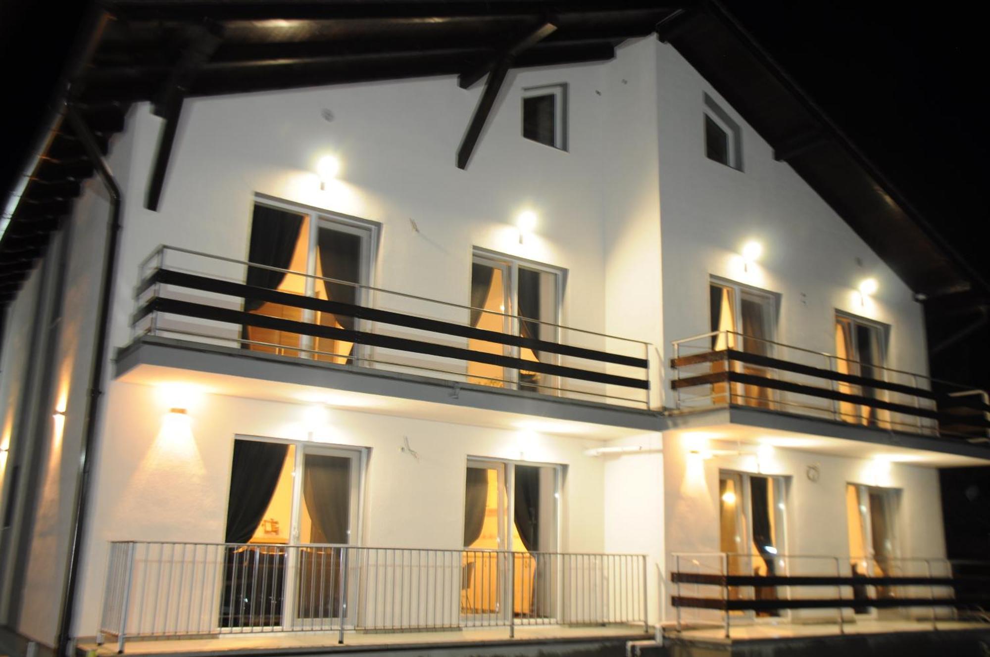 Casa Matei Inn Coresi Braşov Eksteriør billede